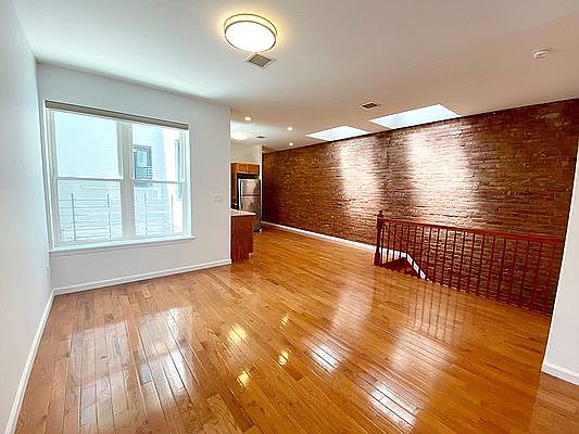 1st image of 8608 4th Ave APT 3