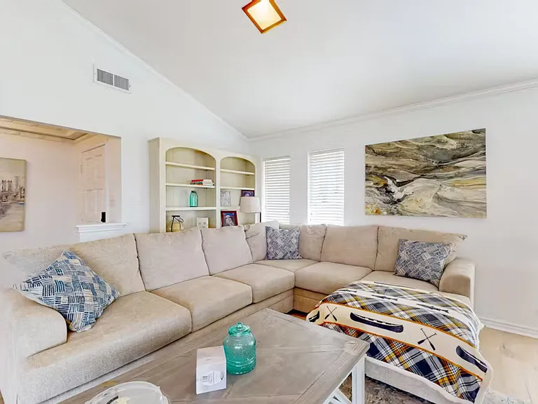 144 Sunset Dr — Photo 15