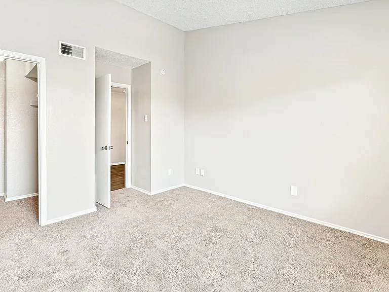 Brookstone & Terrace — Photo 22