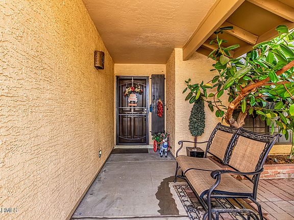5th image of 5611 E EVERGREEN Street
