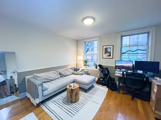 Rented by Denise Rosenblum, LREB | media 7