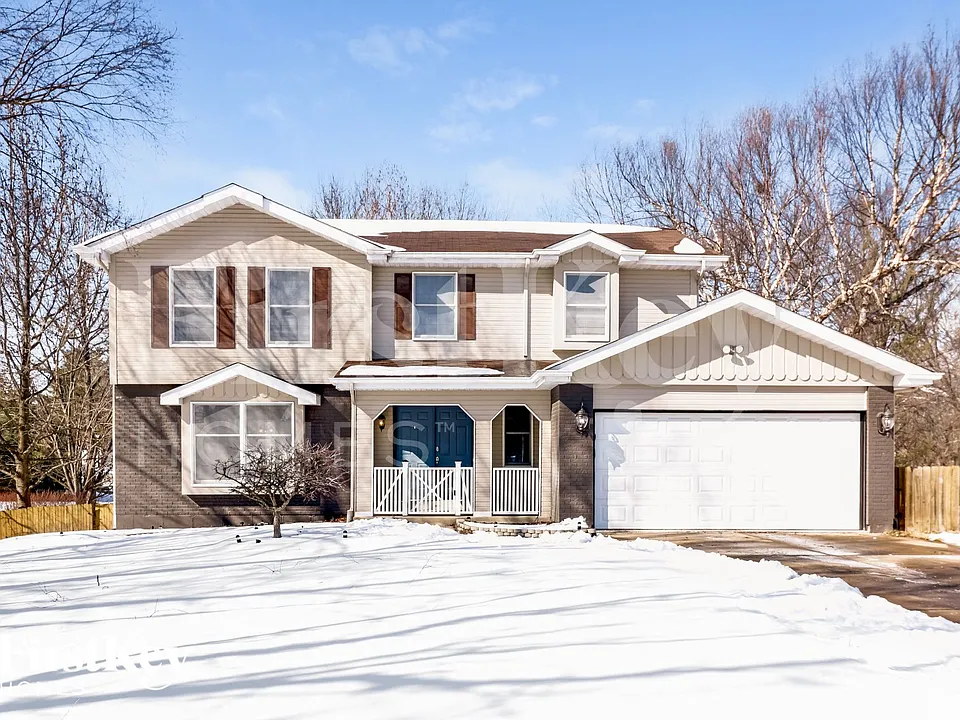 9 Cedar Glen Ct
