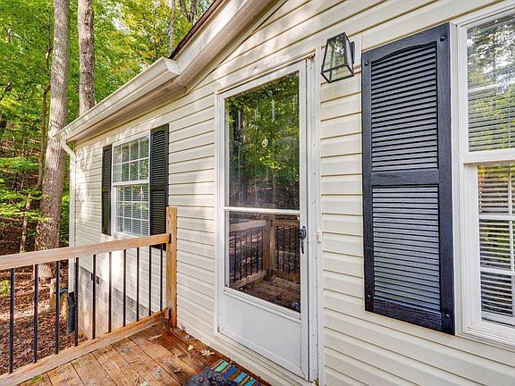 2nd image of 566 Knoll Woods Dr #1