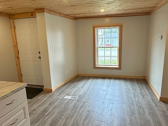 3rd image of 296 N Main St #A