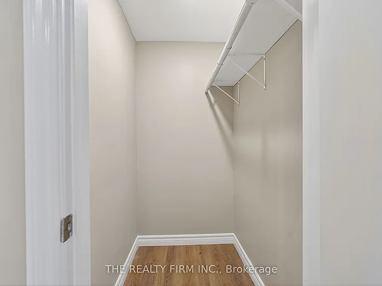 312 Piccadilly St #4 — Photo 13