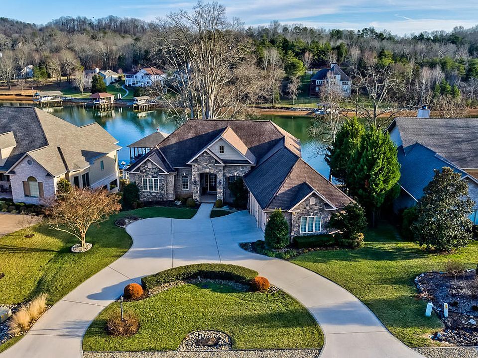 1st image of 116 Oostagala Dr
