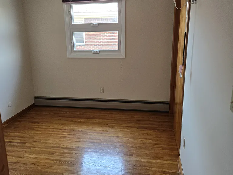 185 Victory Ave #3 — Photo 11