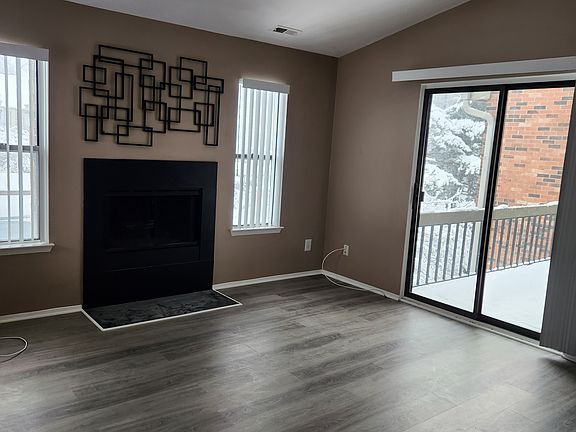 4th image of 21840 Indian Creek Dr #1