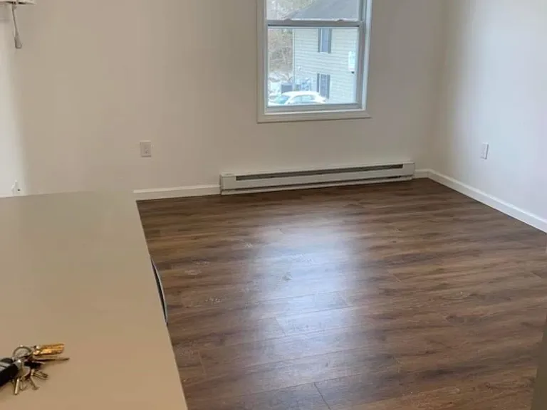 100 Church Hill Rd #105 — Photo 12