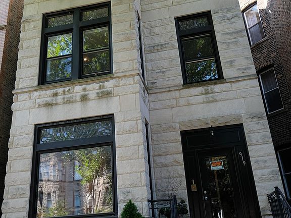 2nd image of 919 W Newport Ave APT 3