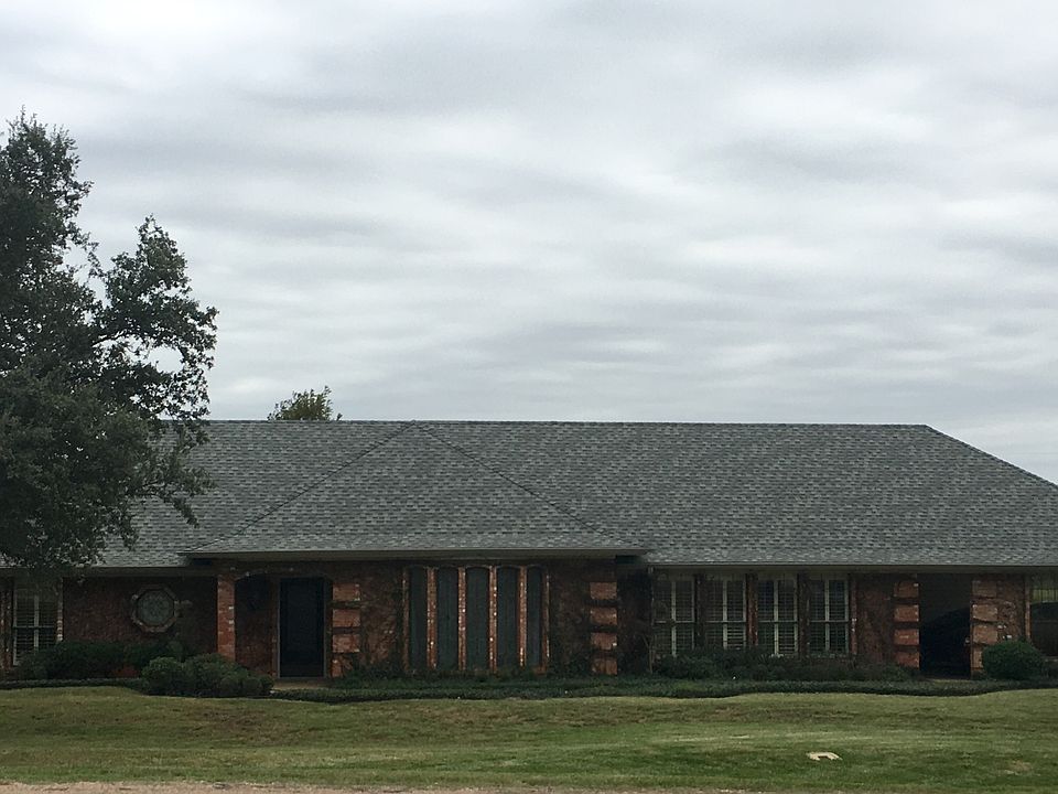 1st image of 1109 Honeysuckle Dr