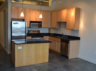 8650 N Winter Ave APT 305, Kansas City, MO 64153