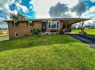 320 Sugartree Rd, Piney Flats, TN 37686