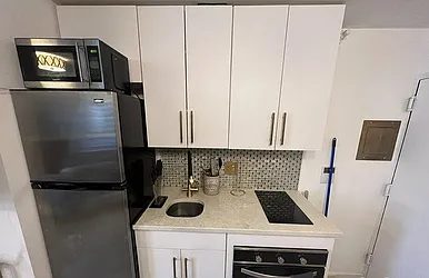 Rented by Grafi Realty Inc.