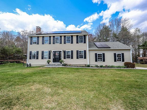 4th image of 118 Harriman Hill Road