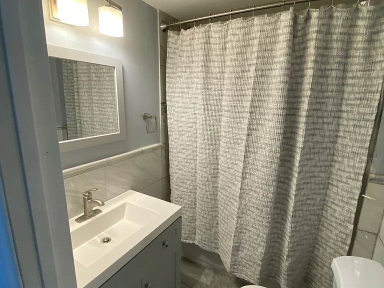 4304 Gorman Ter SE — Photo 5
