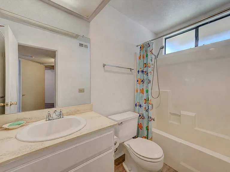 2914 Alwood Ct — Photo 18