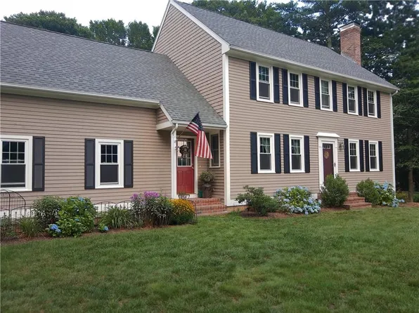 34 Sunset Dr, Richmond, RI 02892