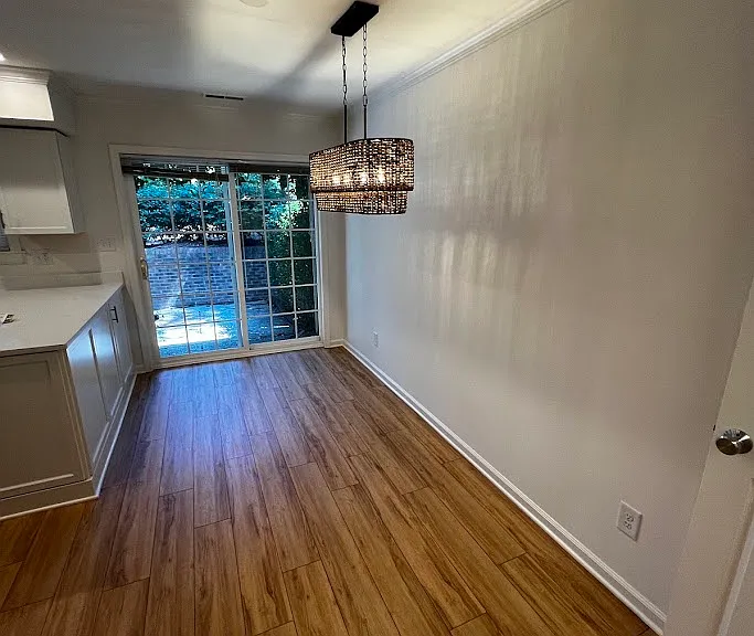 3738 Jamestown Cir — Photo 11