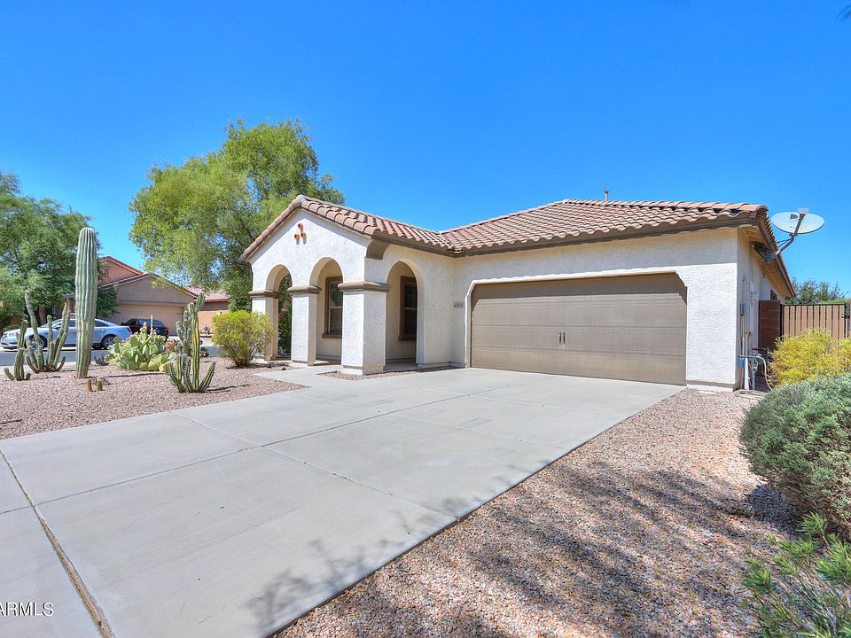 1st image of 42610 W LUCERA Court