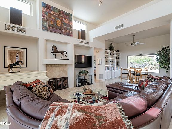3rd image of 10406 N Sarazen Cir