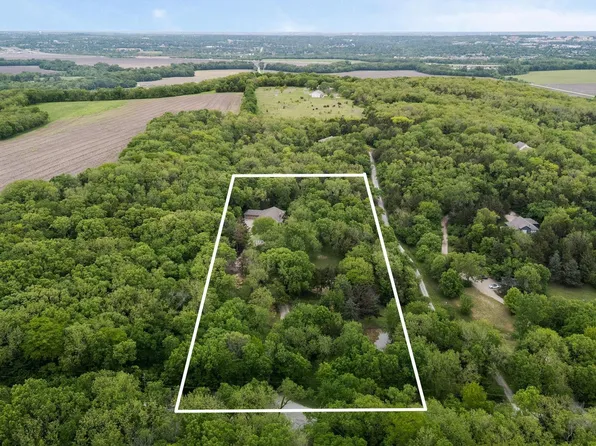 1152 N 1100th Rd, Lawrence, KS 66047