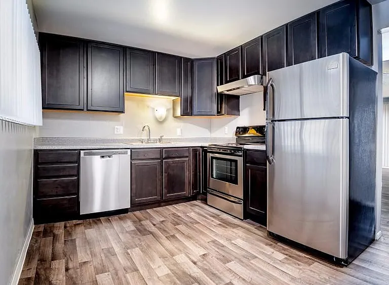 The 500 Townhomes — Photo 5