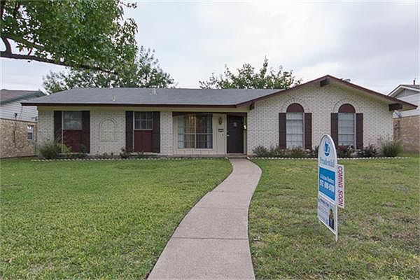 1st image of 3325 Point East Dr