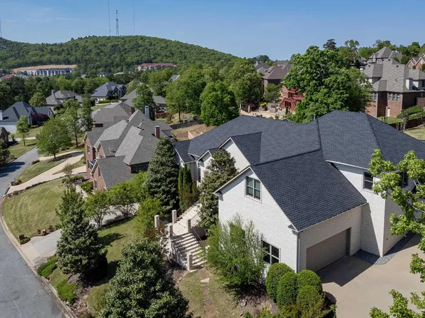 67 Bellegarde Dr, Little Rock, AR 72223