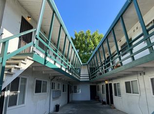 961 Yerba Buena Ave APT 1, Oakland, CA