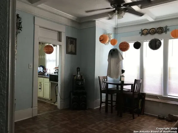 227 Spruce St, San Antonio, TX 78203