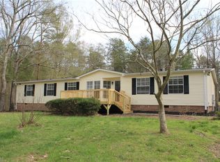 303 Deer Run Rd, Prospect Hill, NC 27314