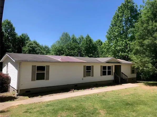 265 McKinley Rd, Roaring River, NC 28669