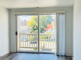 980 Lindley St UNIT 304, Bridgeport, CT 06606