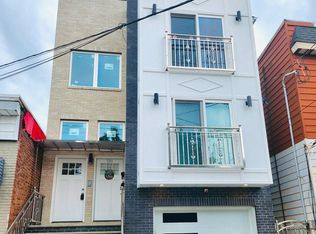 595 N 11th St, Newark, NJ 07107
