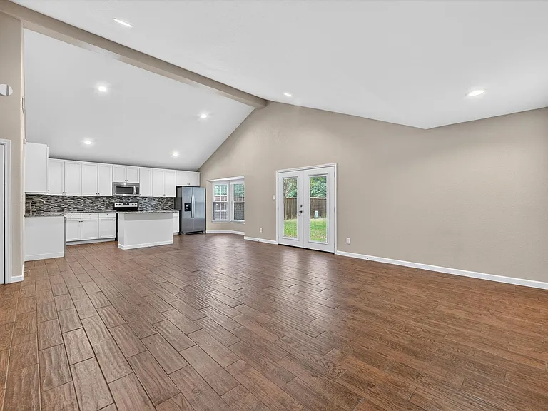 2908 Mistywood Ln — Photo 2