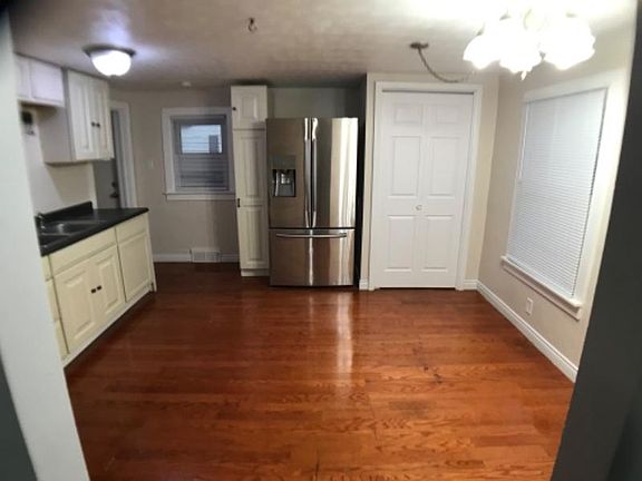 5th image of 3313 N Cowing Park Ln