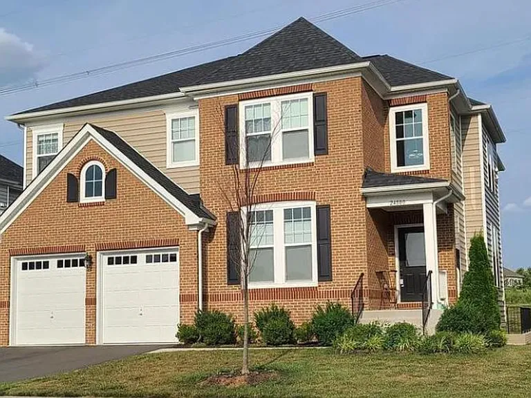 24800 Beardgrass Pl — Photo 1