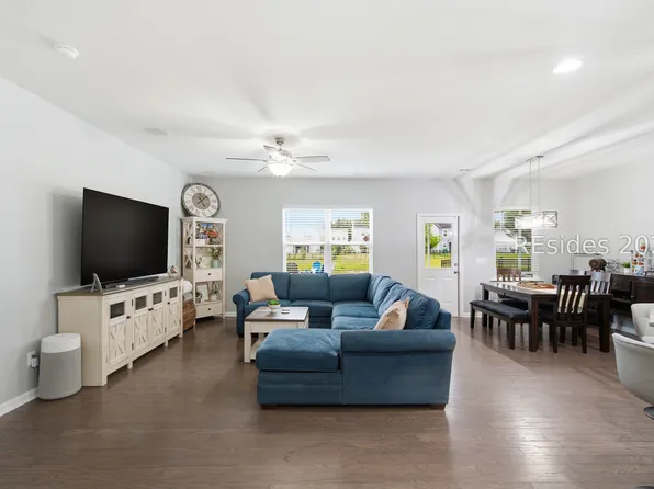 25 Pacolet Ln, Beaufort, SC 29906