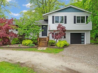 5851 Lakeshore Rd, Fort Gratiot, MI, 48059