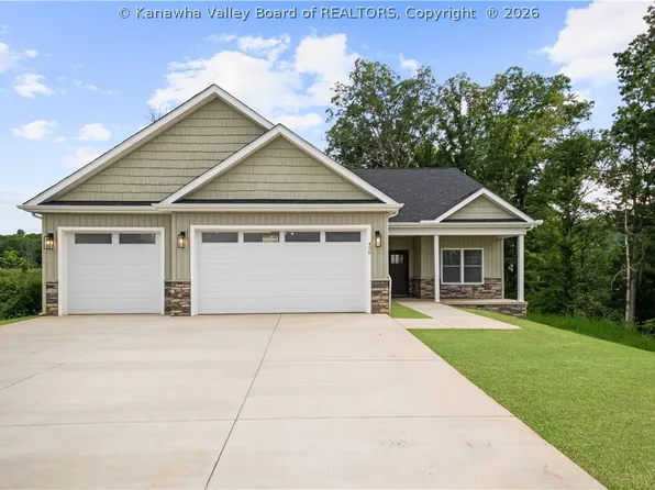 426 Brick House Dr, Fraziers Bottom, WV 25082