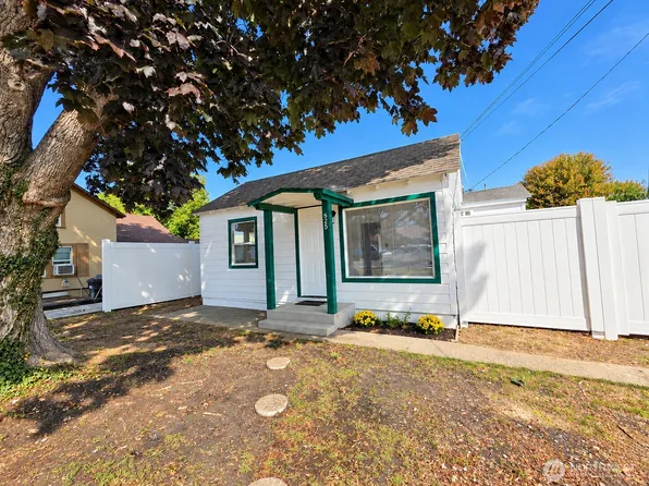 525 Ross Avenue, Wenatchee, WA 98801