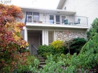 126 Condolea Dr, Lake Oswego, OR 97035