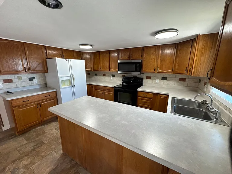 117 E Church St #1-5 — Photo 11