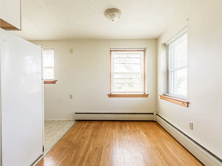 5095 Emerson Rd — Photo 12