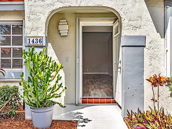 3rd image of 1436 Springside Dr #1436