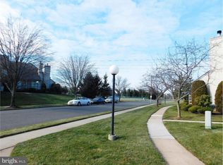 4 Talbot St #4, Somerset, NJ 08873