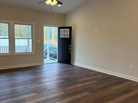 2nd image of 130 Poplar Rd