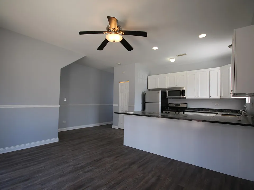 911 S Sacramento Blvd #1