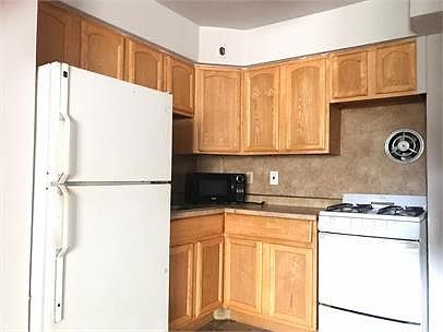 1st image of 7219 Haverford Ave #1